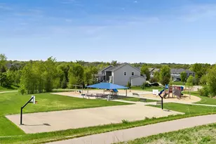 2265 Creekview Dr, Victoria, MN 55386 - Photo 51