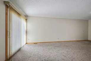 12862 Echo Ln, Apple Valley, MN 55124 - Photo 15