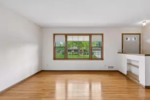 2949 Aquila Ave N, Crystal, MN 55427 - Photo 5