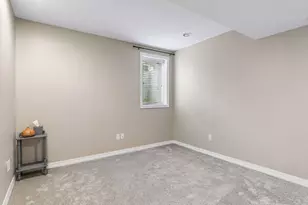715 Lake Ridge Dr, Woodbury, MN 55129 - Photo 25