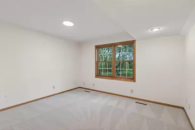 14748 Oak Run Lane, Burnsville, MN 55306 - Photo 25