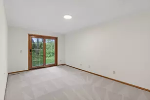 14748 Oak Run Ln, Burnsville, MN 55306 - Photo 23