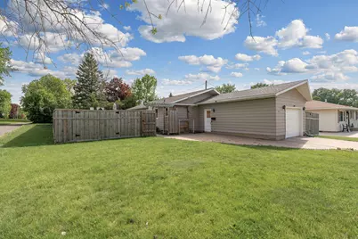 145 17th Street NE, Owatonna, MN 55060 - Photo 15