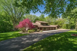 10665 Akron Ave, Inver Grove Heights, MN 55077 - Photo 3