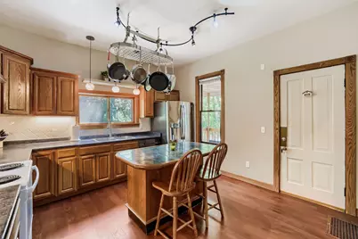 1647 Ames Avenue, Saint Paul, MN 55106 - Photo 9