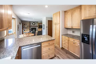 868 Basswood Lane, Eagan, MN 55123 - Photo 17