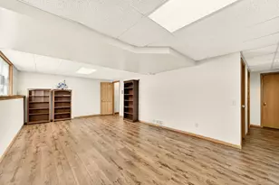 1915 Folwell Dr SW, Rochester, MN 55902 - Photo 25
