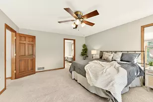 1915 Folwell Dr SW, Rochester, MN 55902 - Photo 17