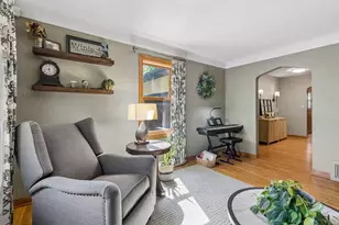 1866 Edgewater Ave, Arden Hills, MN 55112 - Photo 7