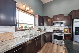 5817 57th Ave S, Fargo, ND 58104 - Photo 29