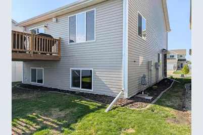 5817 57 Avenue S, Fargo, ND 58104 - Photo 15