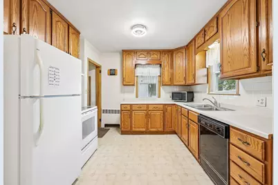 30690 N Lakes Trail, Lindstrom, MN 55045 - Photo 11