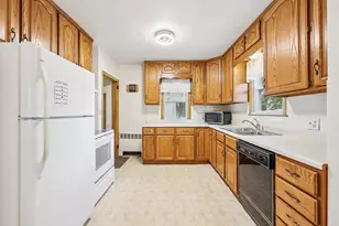 30690 N Lakes Trail, Lindstrom, MN 55045 - Photo 11
