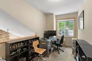 18231 Warbler Ln, Eden Prairie, MN 55346 - Photo 11
