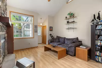 18231 Warbler Lane, Eden Prairie, MN 55346 - Photo 5