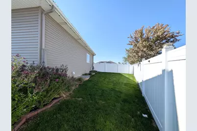 410 Freedom Terrace E, West Fargo, ND 58078 - Photo 75
