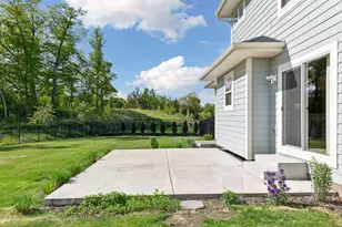 7276 Rogers Ct, Chanhassen, MN 55317 - Photo 31