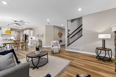 7276 Rogers Court, Chanhassen, MN 55317 - Photo 3