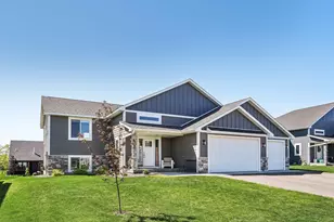 2532 Miller Ave, River Falls, WI 54022 - Photo 3