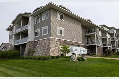 1215 N Lakeshore Drive #210, Lake City, MN 55041 - Photo 3