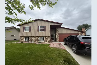 7945 Ideal Avenue S, Cottage Grove, MN 55016 - Photo 1
