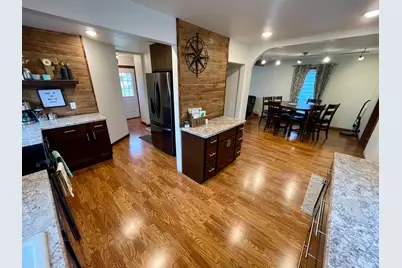 1313 6th Avenue N, Moorhead, MN 56560 - Photo 3