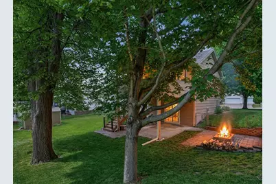 13628 Bryant Place S, Burnsville, MN 55337 - Photo 3