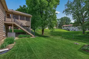 13628 Bryant Pl S, Burnsville, MN 55337 - Photo 45