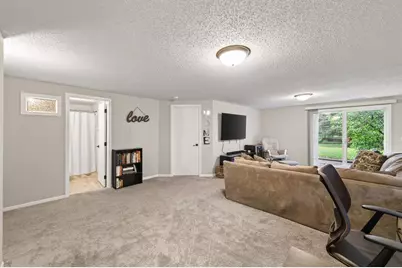 4841 Helena Road N, Oakdale, MN 55128 - Photo 23
