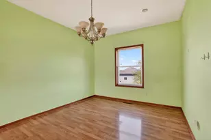 863 Southern Ridge Dr SW, Rochester, MN 55902 - Photo 11
