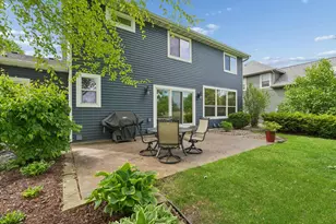 2413 SandStone Dr, Woodbury, MN 55129 - Photo 45