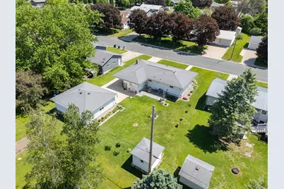 708 Lyndale Avenue, Spring Valley, MN 55975 - Photo 29