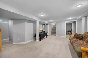 157 MacArthur St W, South Saint Paul, MN 55075 - Photo 25