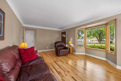 157 Macarthur Street W, South Saint Paul, MN 55075 - Photo 11