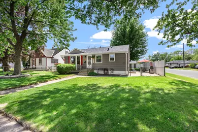 157 Macarthur Street W, South Saint Paul, MN 55075 - Photo 3