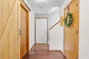 928 E Orchard St, Belle Plaine, MN 56011 - Photo 5