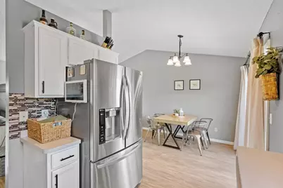 928 E Orchard Street, Belle Plaine, MN 56011 - Photo 13