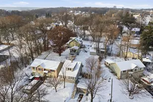 309 Etna St, Saint Paul, MN 55106 - Photo 27