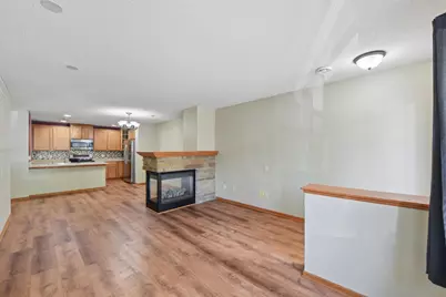 2489 Dawes Place #D, River Falls, WI 54022 - Photo 5