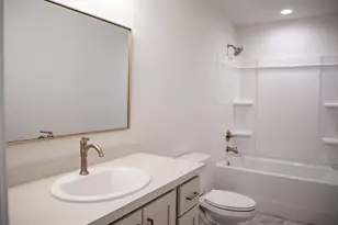 3612 Decorah Way S, Fargo, ND 58104 - Photo 15