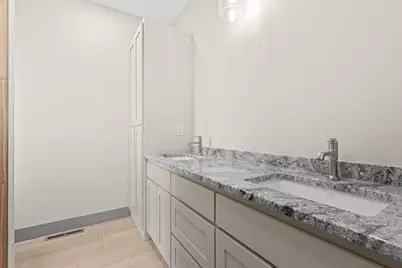 4904 Noble Drive NW, Rochester, MN 55901 - Photo 17