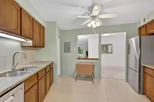 2680 Oxford St N, Roseville, MN 55113 - Photo 7