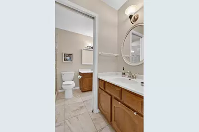 2680 Oxford Street N #108, Roseville, MN 55113 - Photo 11