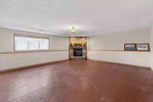 101 Carriage Hill Dr E, Hinckley, MN 55037 - Photo 25