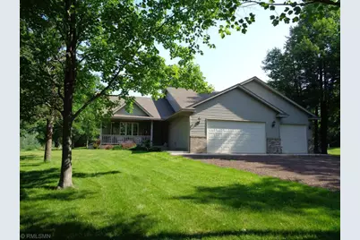101 Carriage Hill Drive E, Hinckley, MN 55037 - Photo 37