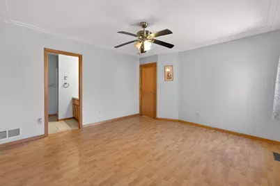 101 Carriage Hill Drive E, Hinckley, MN 55037 - Photo 15