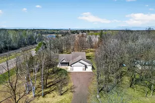 101 Carriage Hill Dr E, Hinckley, MN 55037 - Photo 1