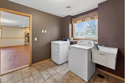 101 Carriage Hill Drive E, Hinckley, MN 55037 - Photo 29
