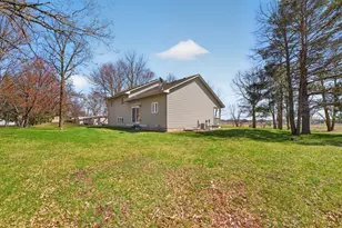 101 Carriage Hill Dr E, Hinckley, MN 55037 - Photo 39