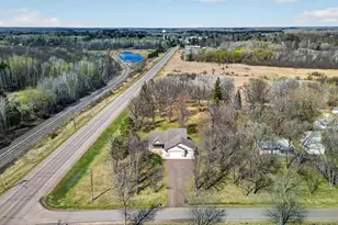 101 Carriage Hill Dr E, Hinckley, MN 55037 - Photo 41